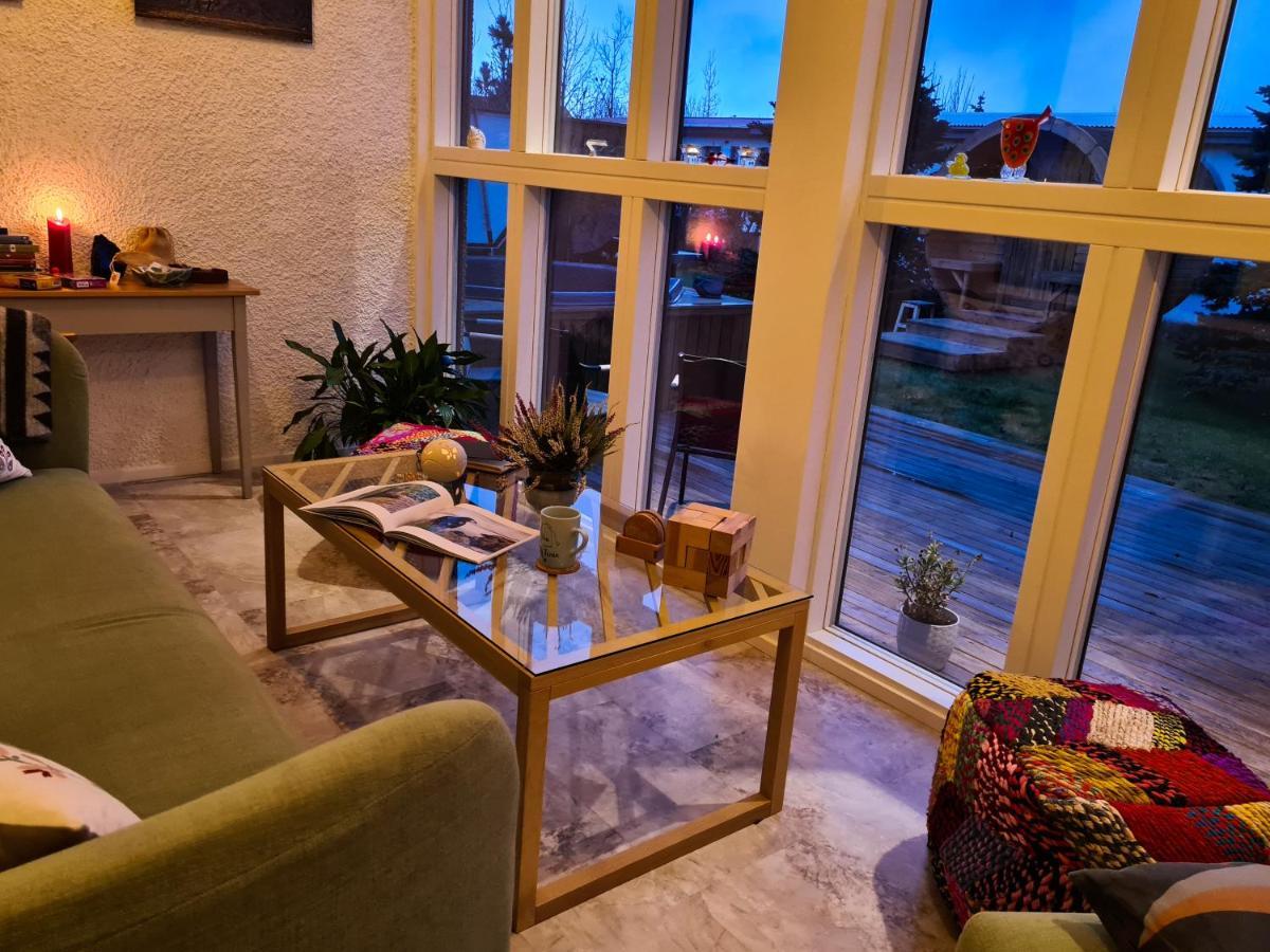Tunfifill Guesthouse - Free Hot Tub And Sauna, Cozy And Quiet クヴァンムスタンギ エクステリア 写真